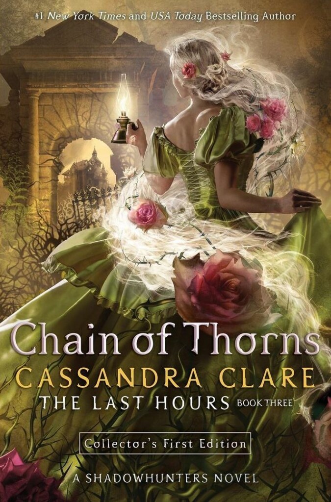 Portada de 'Chain of Thorns' que muestra a Grace, una chica rubia con un vestido verde oro, en primer plano